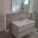 New With Seaview Terrace 5 דירה פייטרה ליגורה